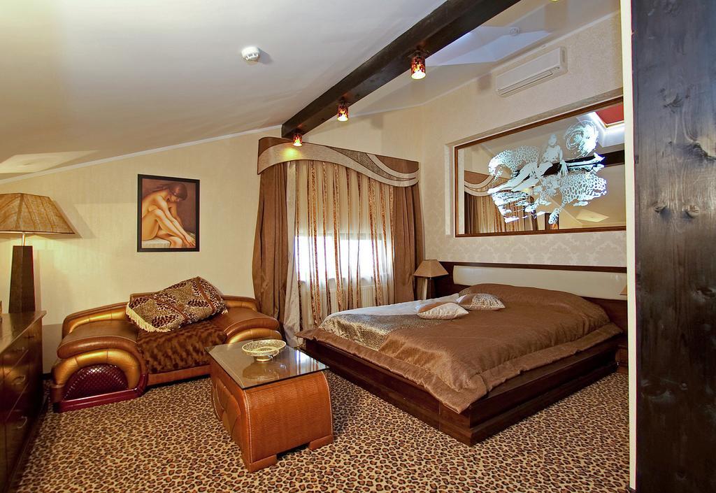 Deluxe Hotel Kupava Lviv Luaran gambar