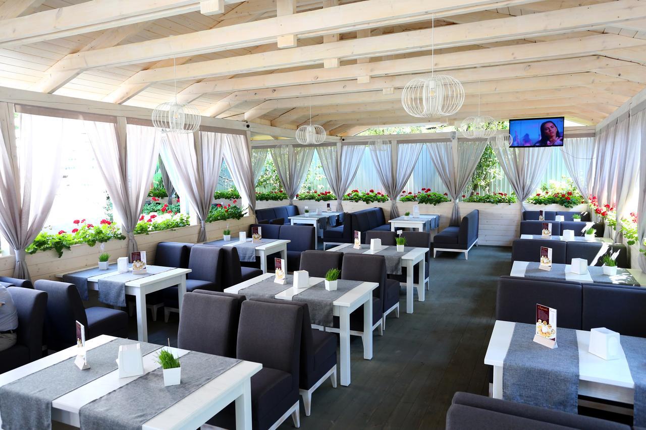 Deluxe Hotel Kupava Lviv Luaran gambar