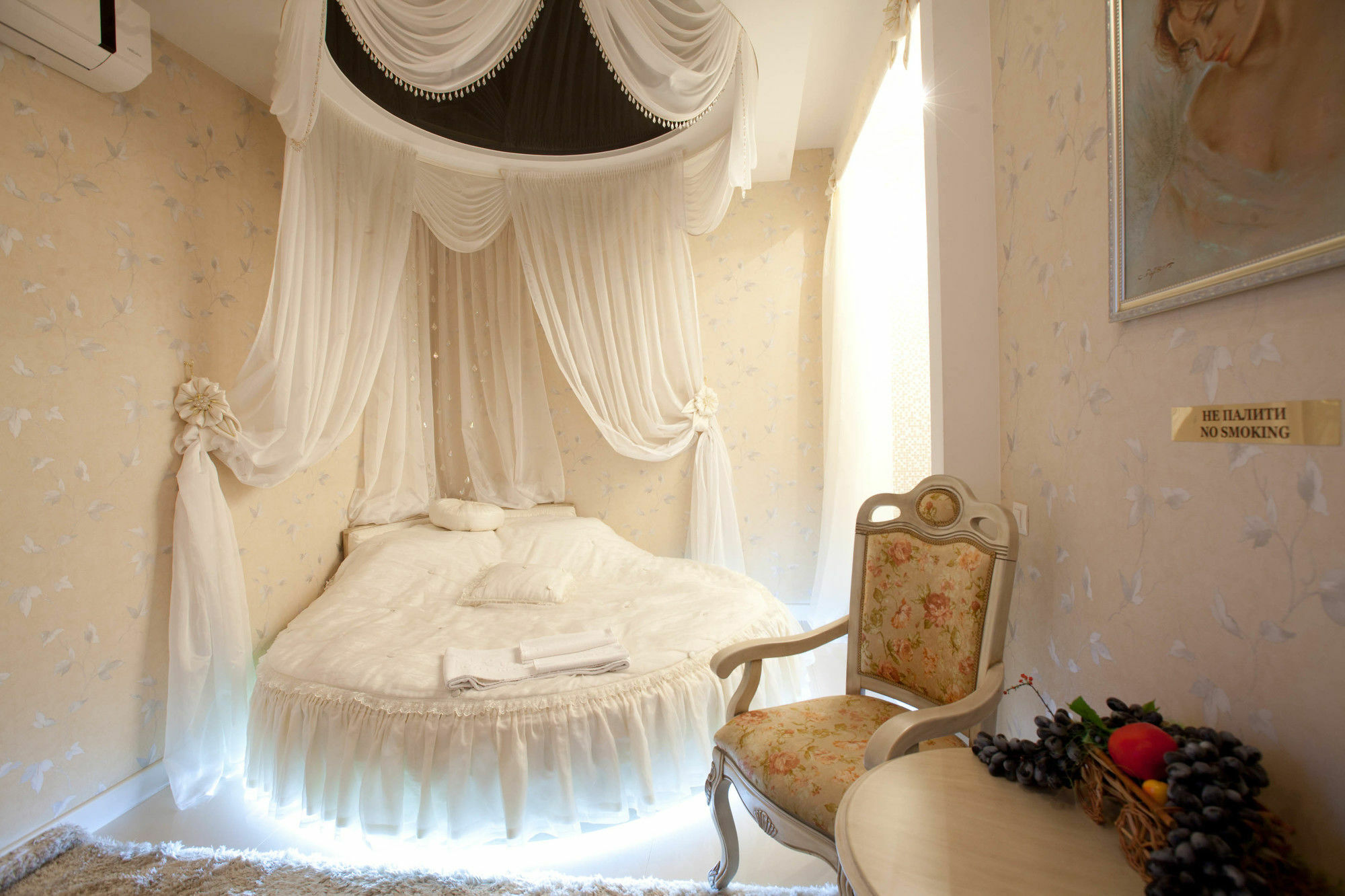 Deluxe Hotel Kupava Lviv Luaran gambar