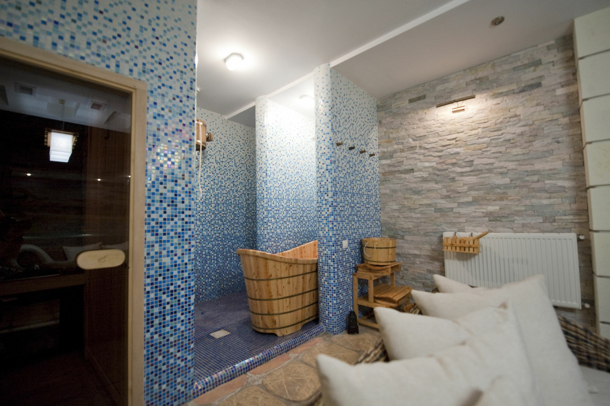 Deluxe Hotel Kupava Lviv Luaran gambar